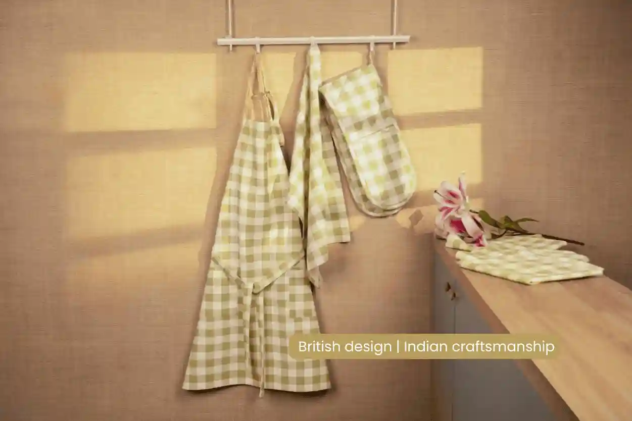 Checked 100% Cotton Set of 2 Reusable Cloth Tea Towels with Hanging Loop | Lively Green 